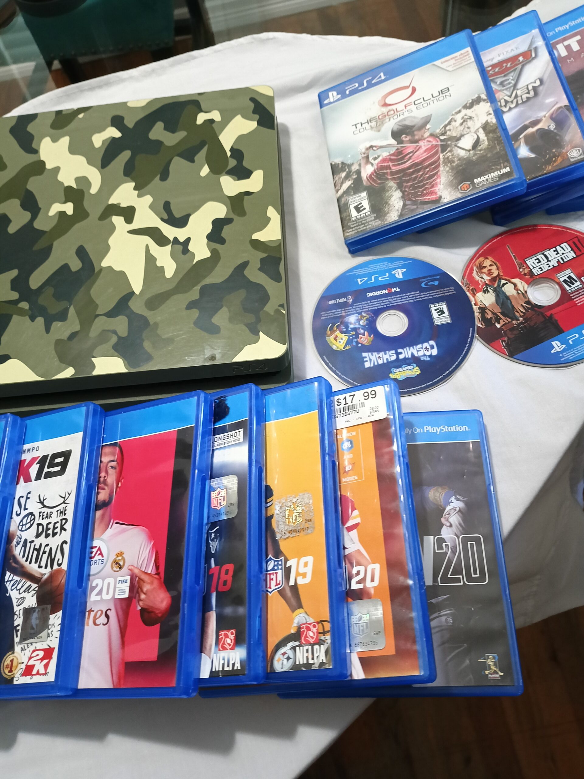 PlayStation 4 Slim 1TB WW2 Edition - Image 3