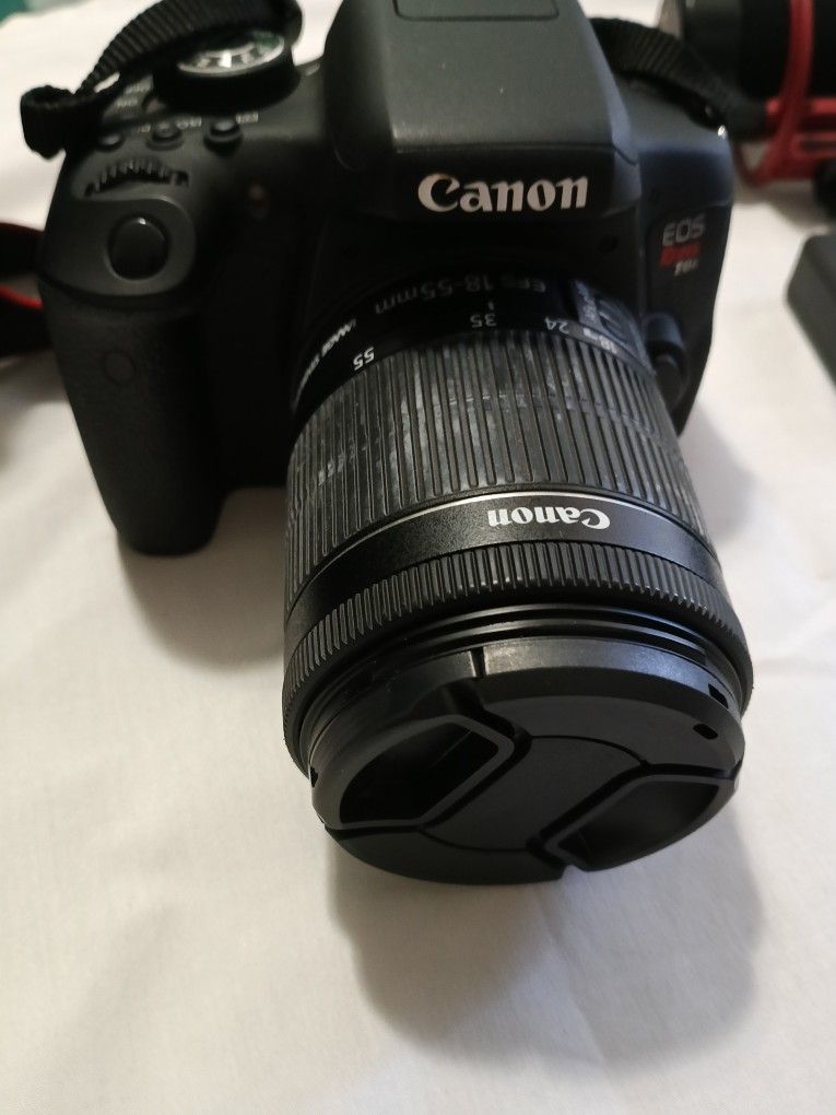 Canon T6i DSLR Camera w/Rode Mic